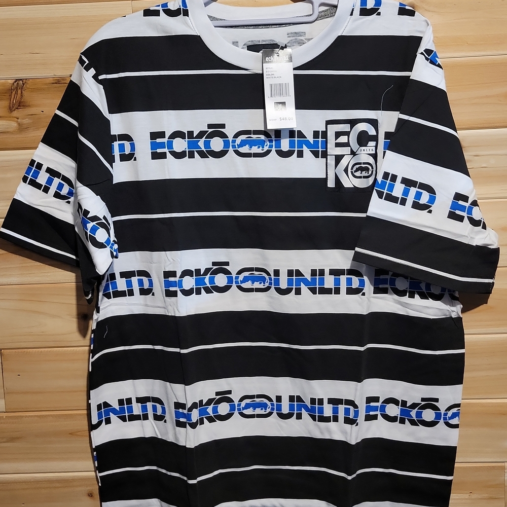 Ecko Unlimited Men's Black and Blue Striped Tee
